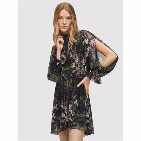 Collot Full Dress